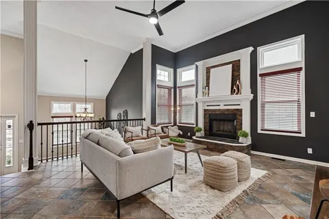 $515,000 | 4420 Grove Street, Shawnee, KS 66226