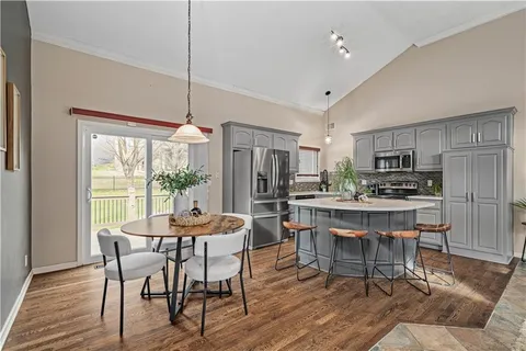 $515,000 | 4420 Grove Street, Shawnee, KS 66226