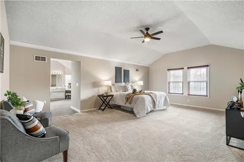 $515,000 | 4420 Grove Street, Shawnee, KS 66226