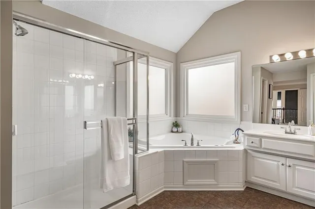 $515,000 | 4420 Grove Street, Shawnee, KS 66226