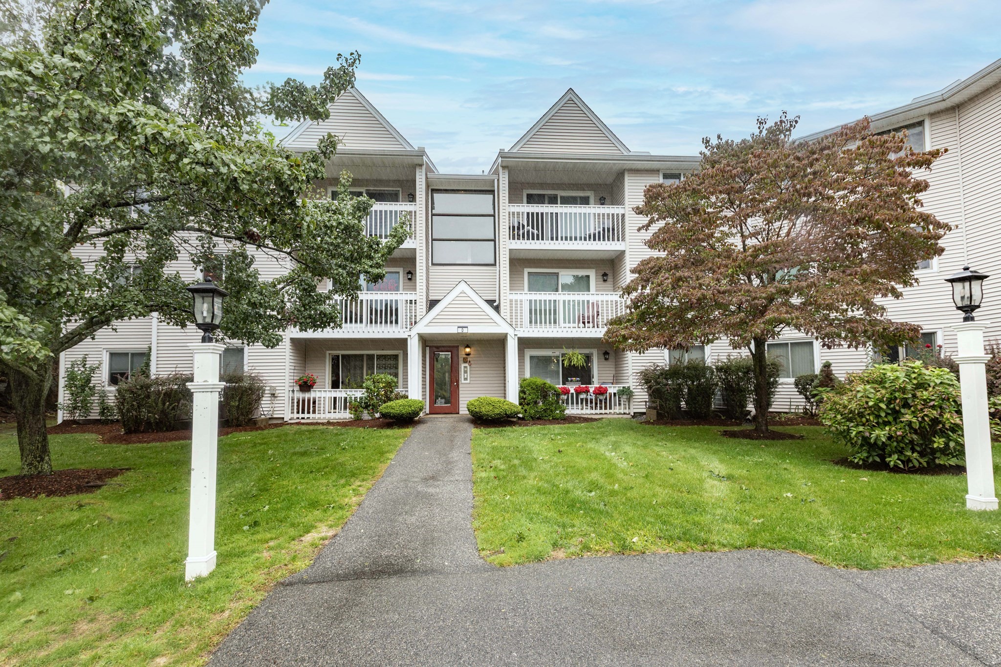 15 Bower Road, Unit D3 Quincy, MA 02169 - Photo 1 of 20 Gallery Image 1