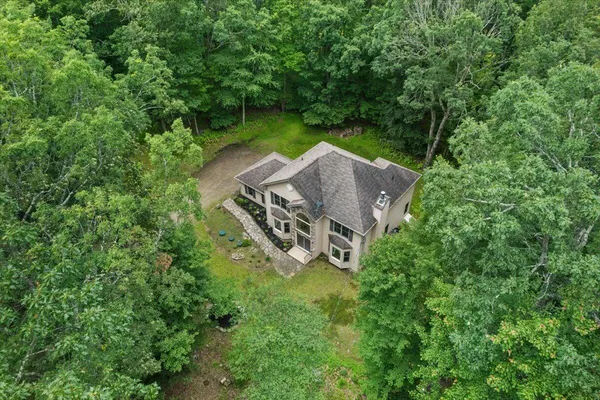 $424,900 | 191 Cedar Lane, Canadensis, PA 18325