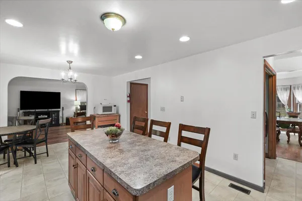 $424,900 | 191 Cedar Lane, Canadensis, PA 18325