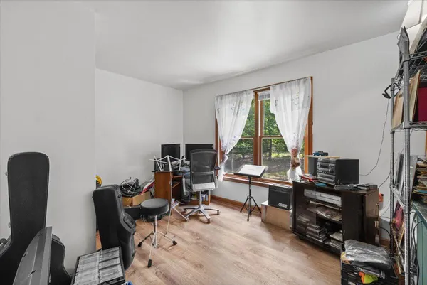 $424,900 | 191 Cedar Lane, Canadensis, PA 18325