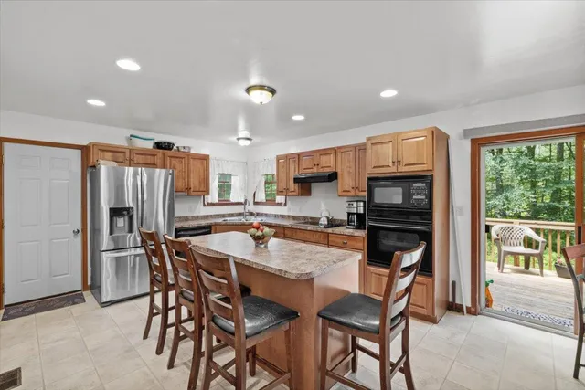 $424,900 | 191 Cedar Lane, Canadensis, PA 18325