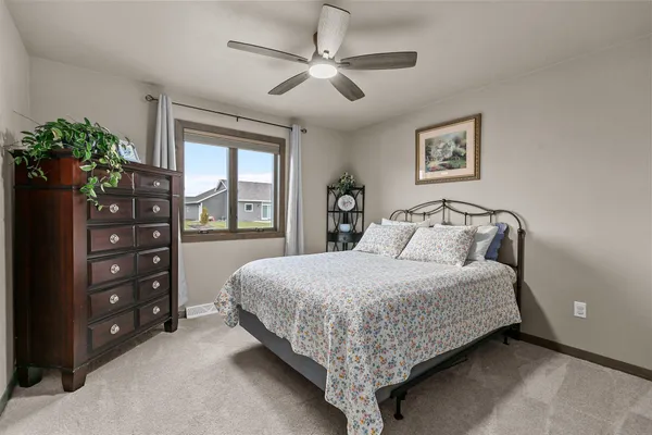 $575,000 | 2934 East Turquoise Lane, Appleton, WI 54913