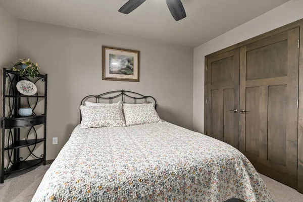 $575,000 | 2934 East Turquoise Lane, Appleton, WI 54913