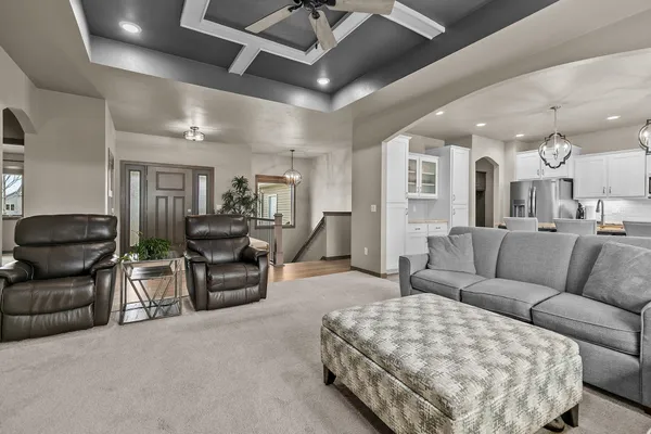 $575,000 | 2934 East Turquoise Lane, Appleton, WI 54913