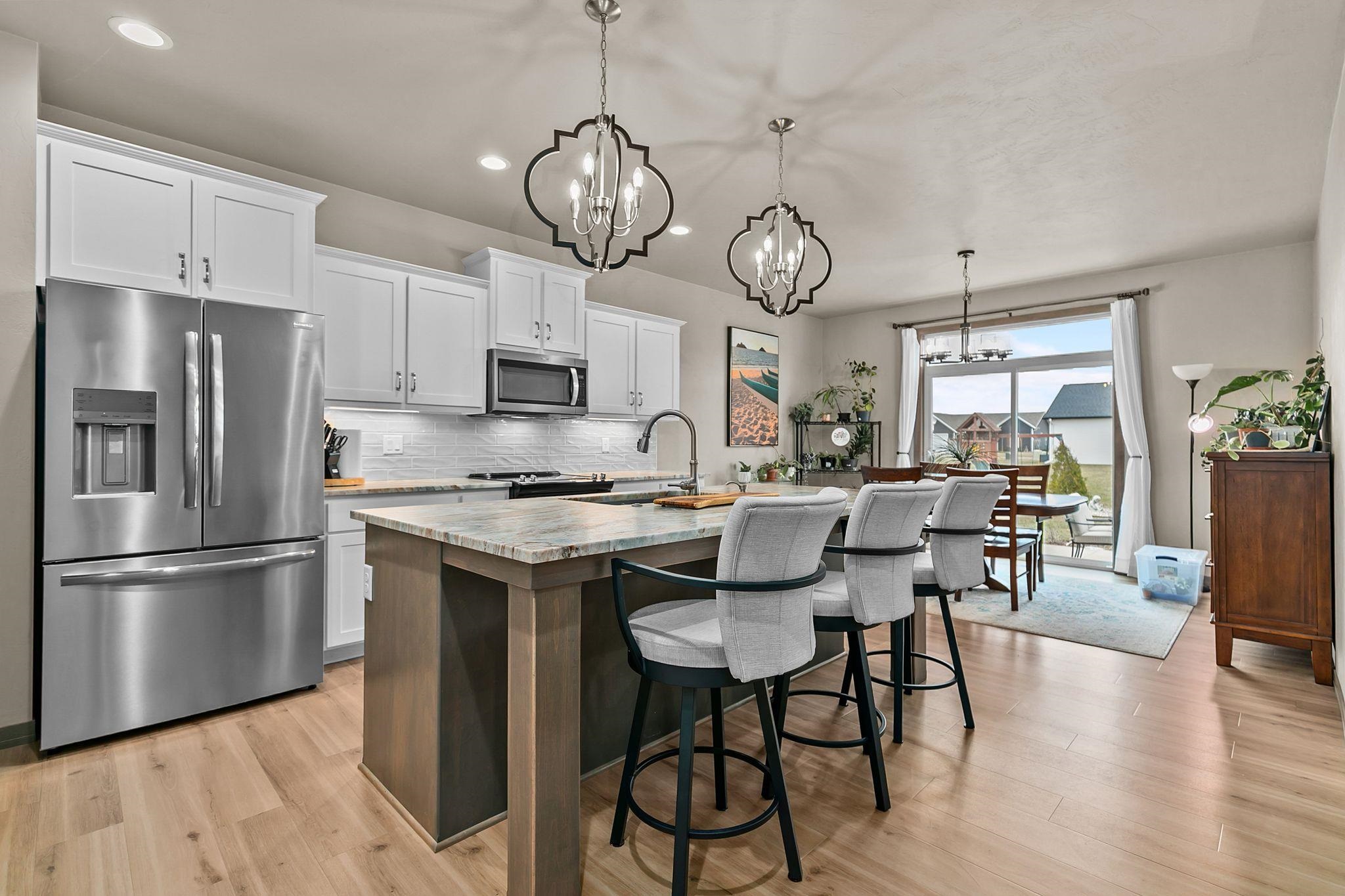 2934 East Turquoise Lane Appleton, WI 54913 - Photo 9 of 37