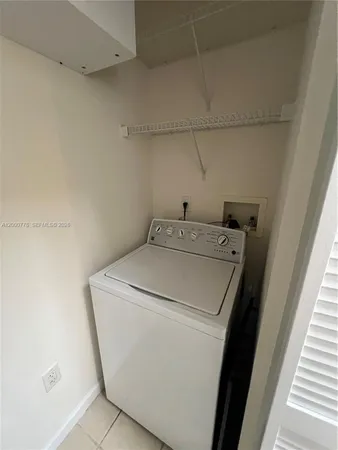 $3,100 | 19501 West Country Club Drive, Unit 210, Aventura, FL 33180