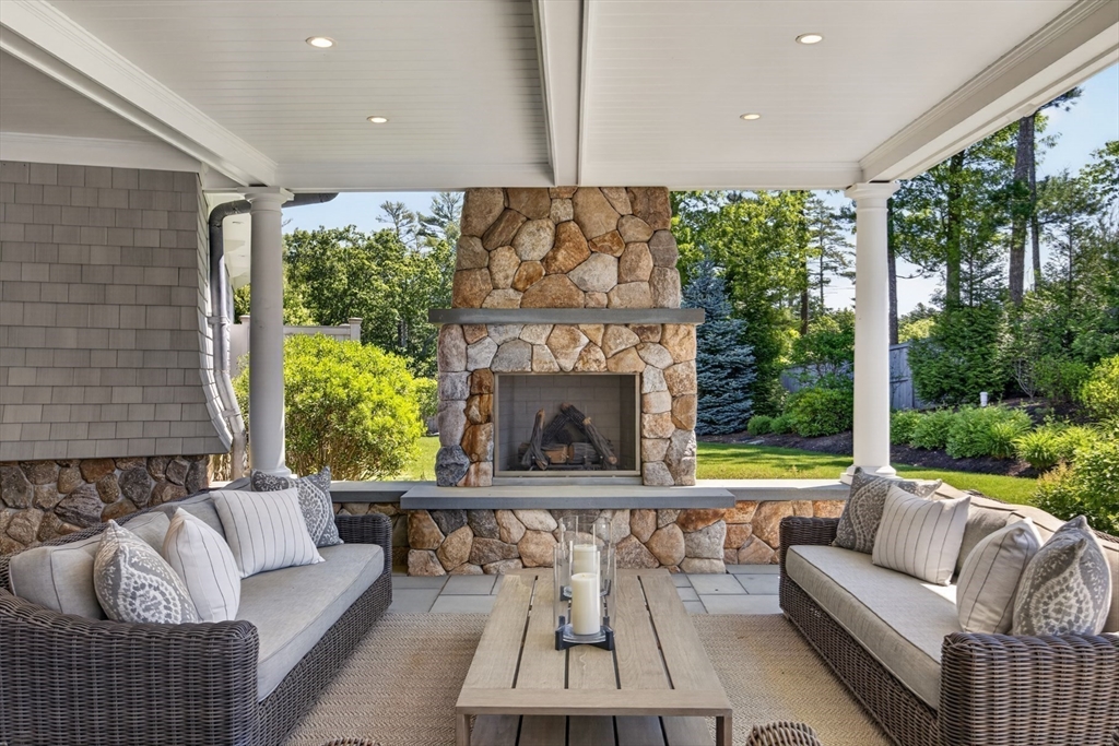 15 Ice House Road Duxbury, MA 02332 - Photo 18 of 41 Gallery Image 18