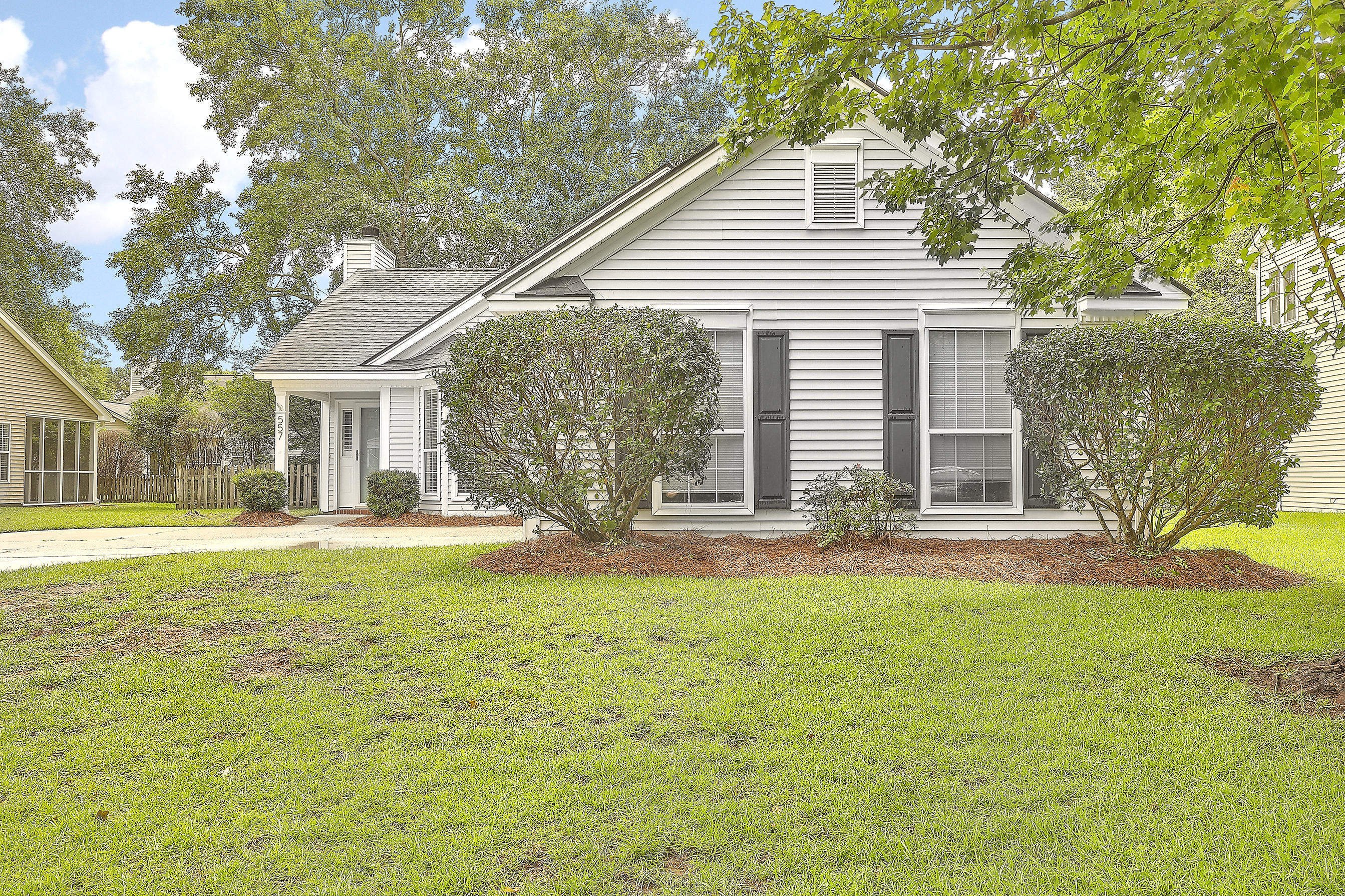 557 Pritchards Point Drive Mount Pleasant, SC 29464 - Photo 1 of 26 Front Elevation