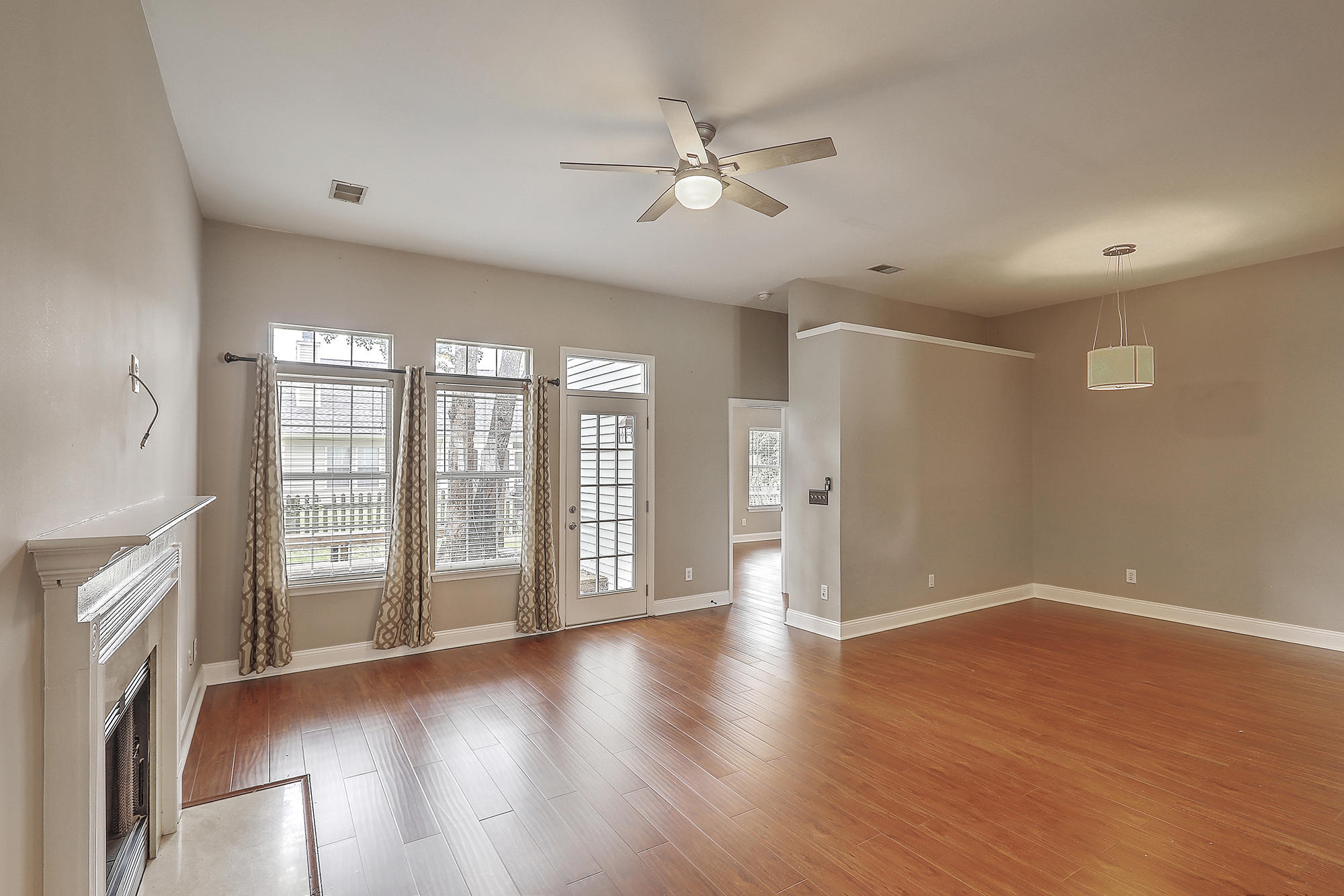 557 Pritchards Point Drive Mount Pleasant, SC 29464 - Photo 26 of 26 Open Floor Plan