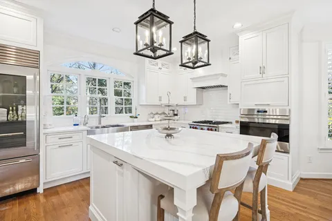 $1,699,999 | 1339 Holly Hill Drive, Franklin, TN 37064