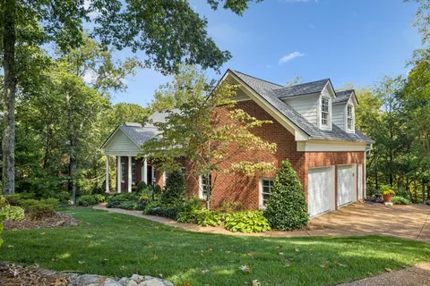 $1,699,999 | 1339 Holly Hill Drive, Franklin, TN 37064