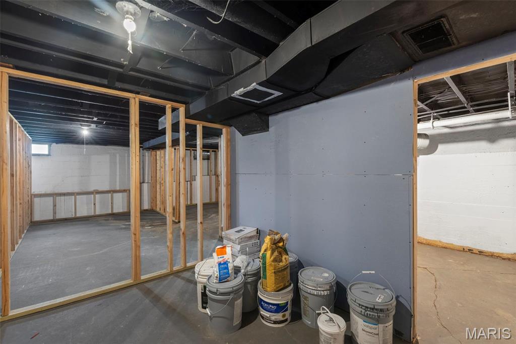 449 Hillcrest Boulevard Ballwin, MO 63021 - Photo 27 of 31