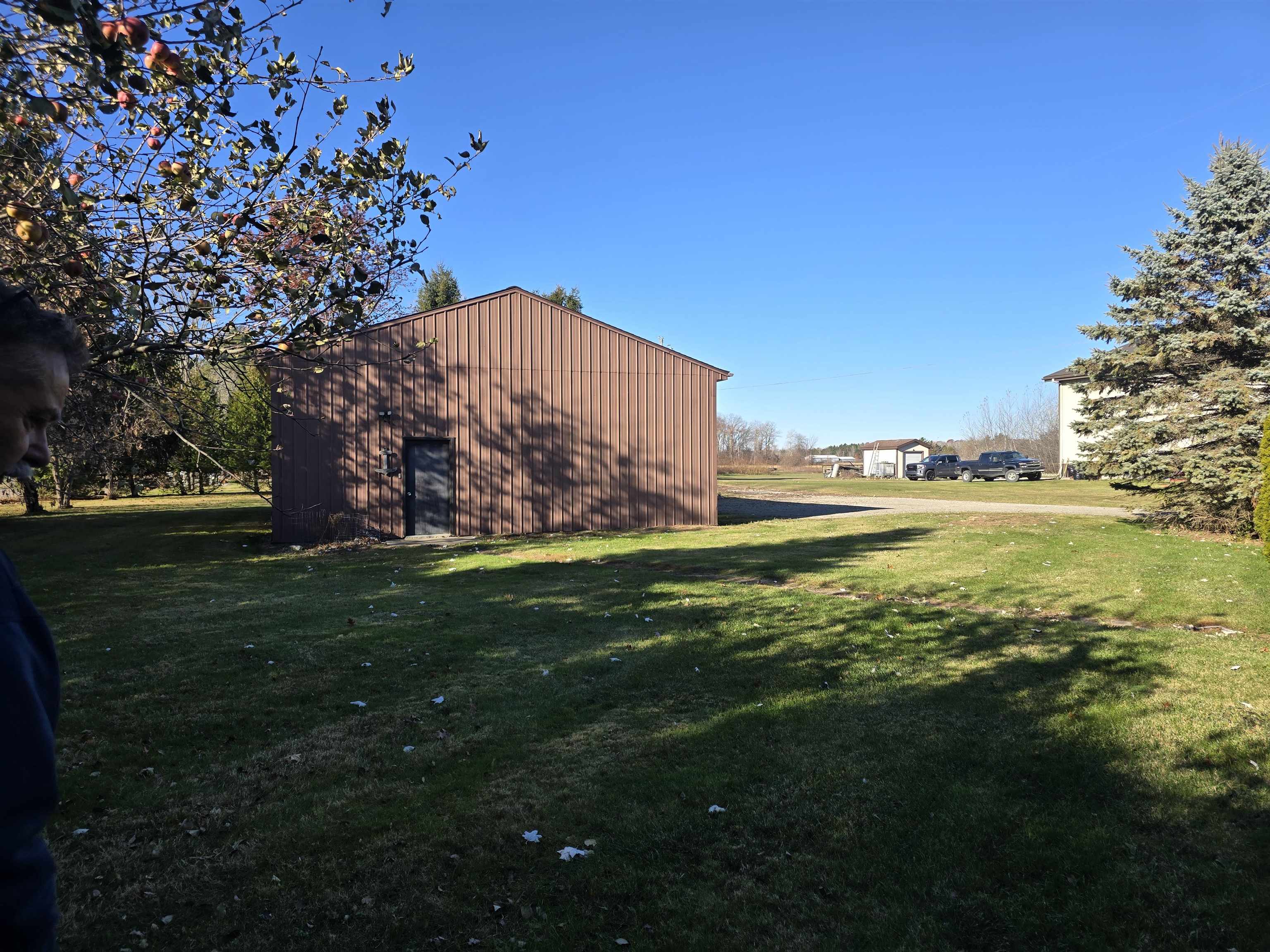5634 South Huron Road Pinconning, MI 48650 - Photo 41 of 47