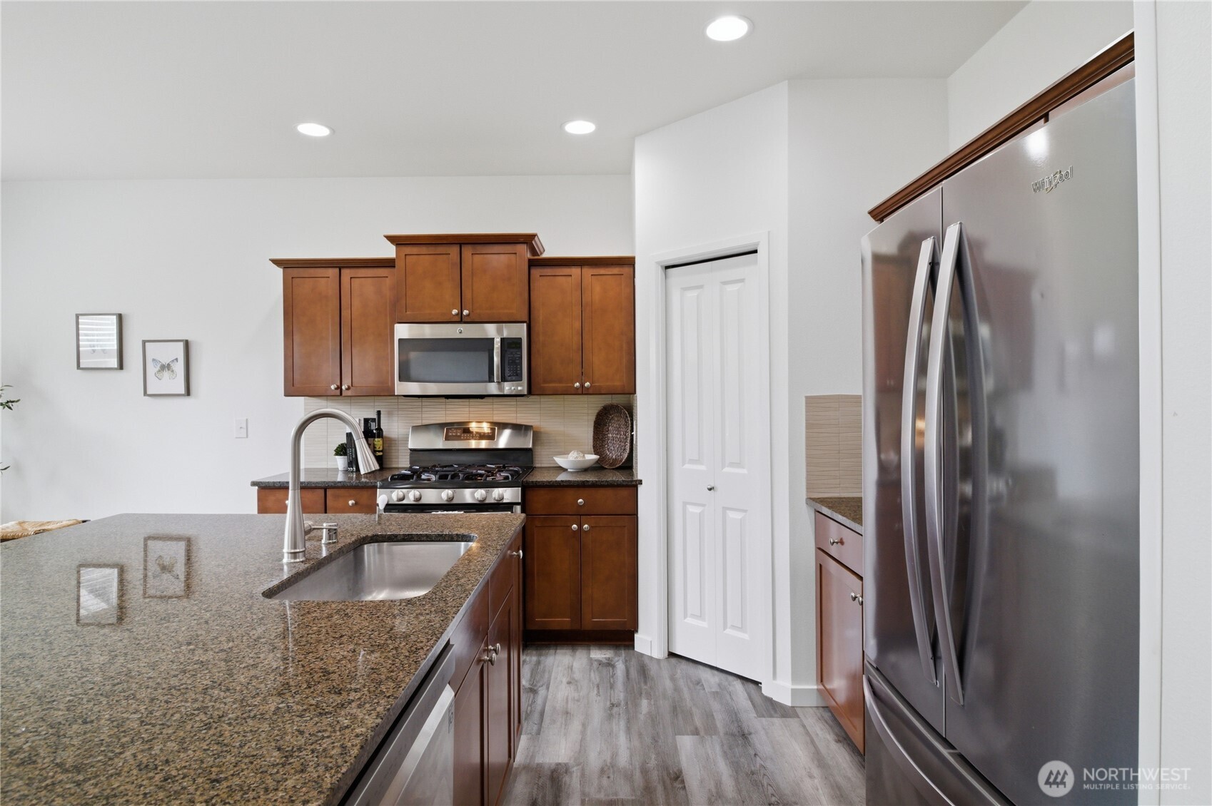 3029 Eagle Loop Northeast Lacey, WA 98516 - Photo 15 of 40