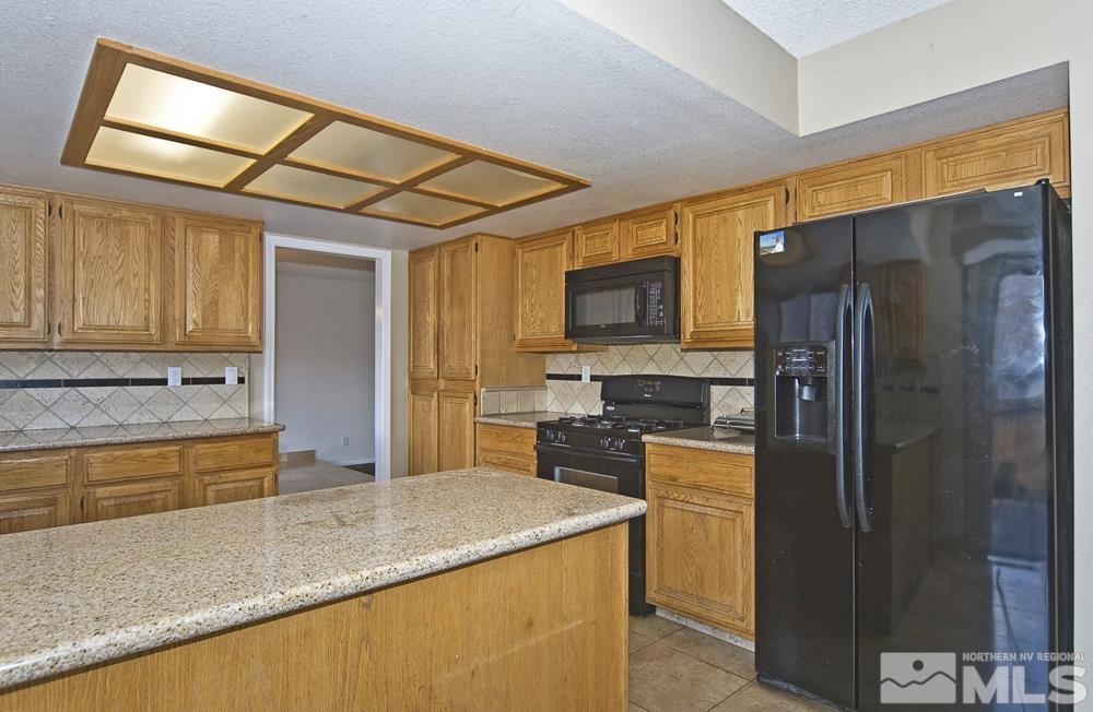 973 Leah Circle Reno, NV 89511 - Photo 11 of 38 Photo 11