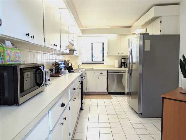 $7,000 | 2155 Galleon Drive, Unit E4, Vero Beach, FL 32963