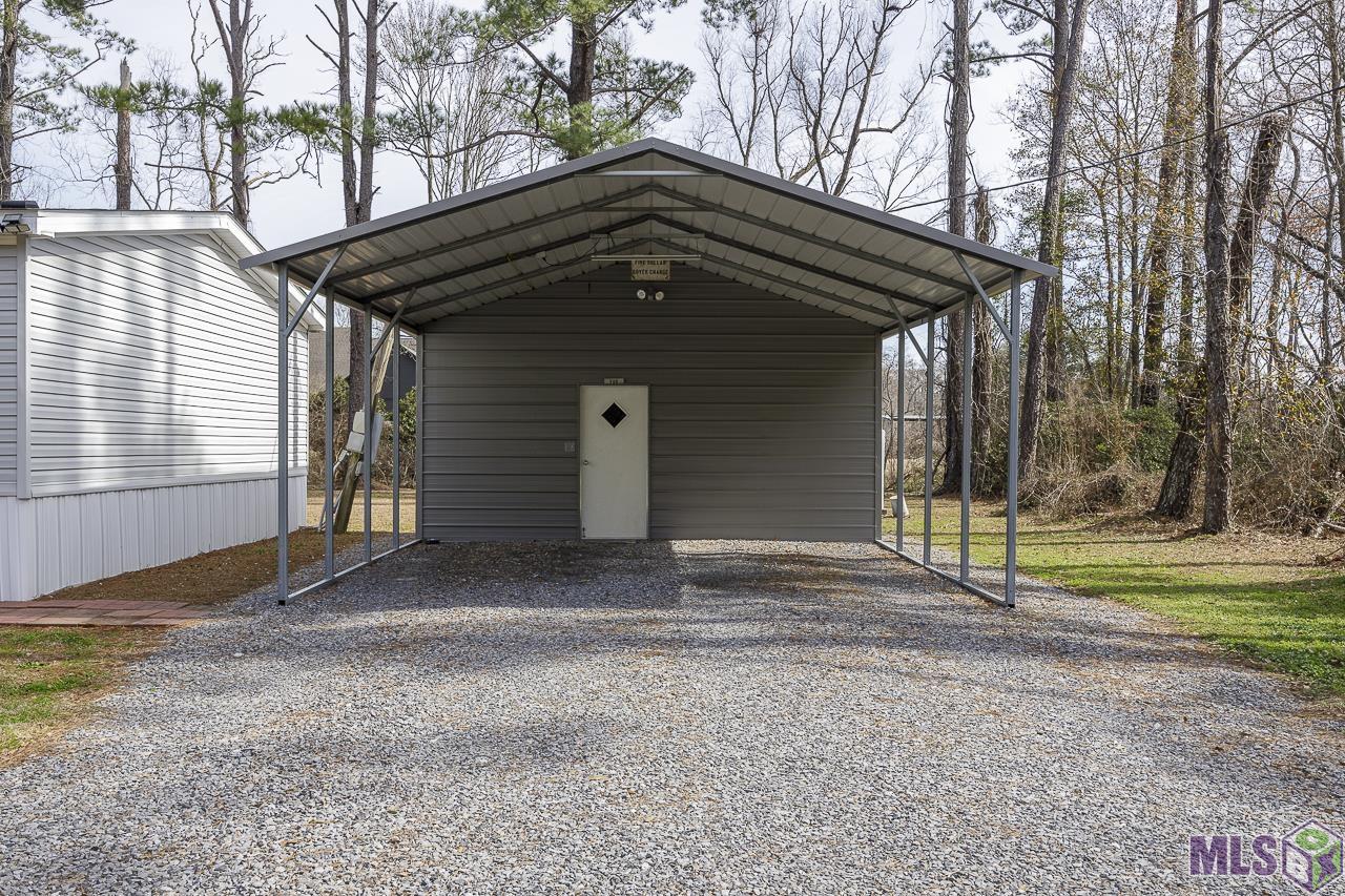 9486 Reine Road St. Amant, LA 70774 - Photo 3 of 18 Detached Parking