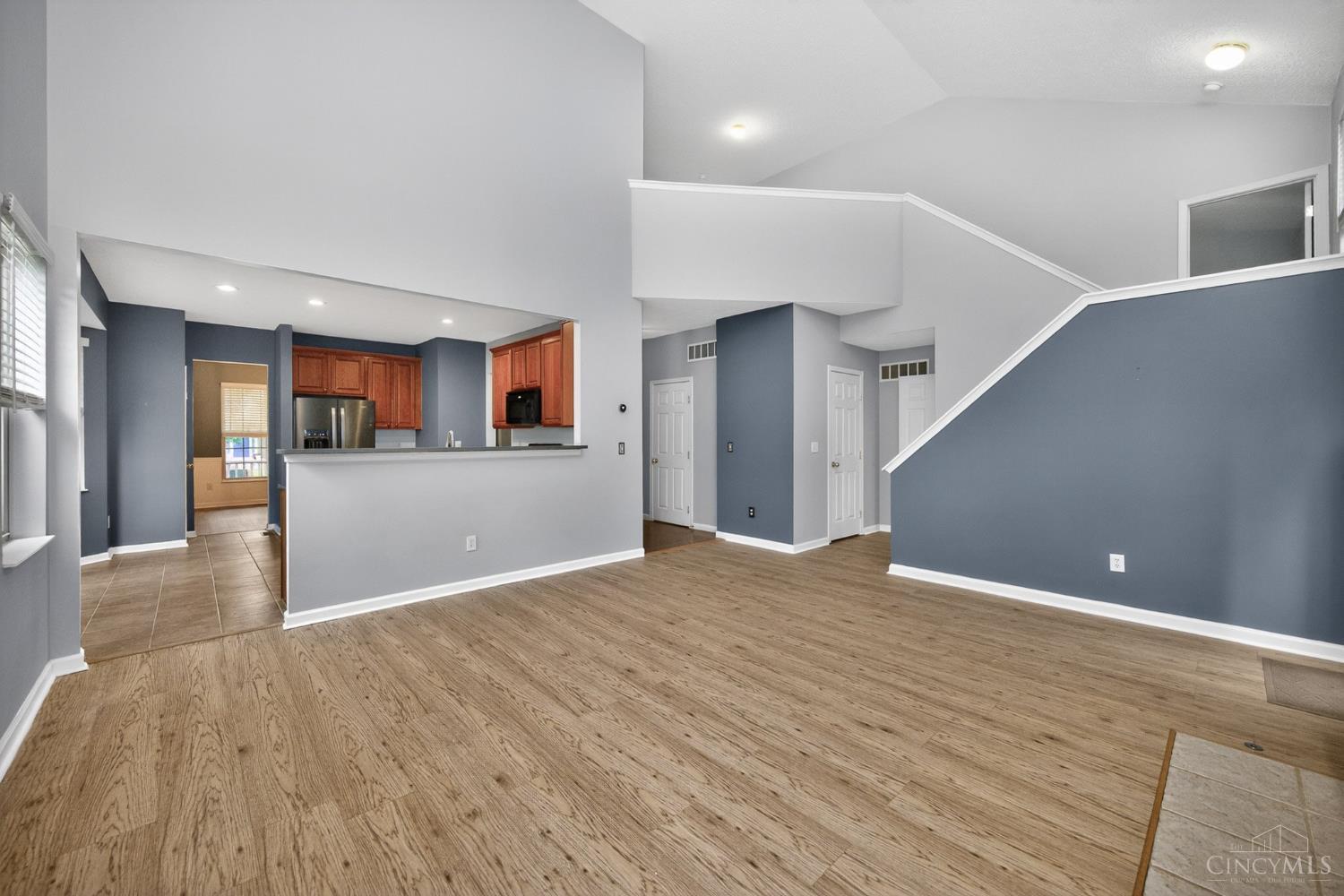 218 Heffron Circle Maineville, OH 45039 - Photo 15 of 59
