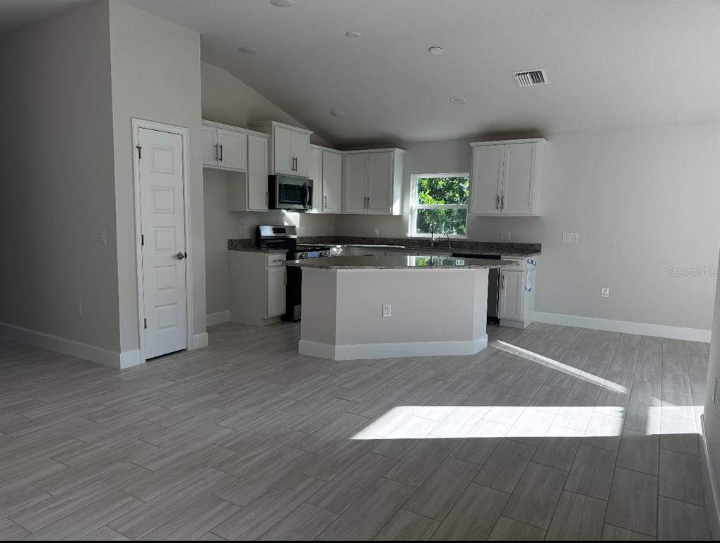 5655 Hale Road Venice, FL 34293 - Photo 4 of 6 Gallery Image 4