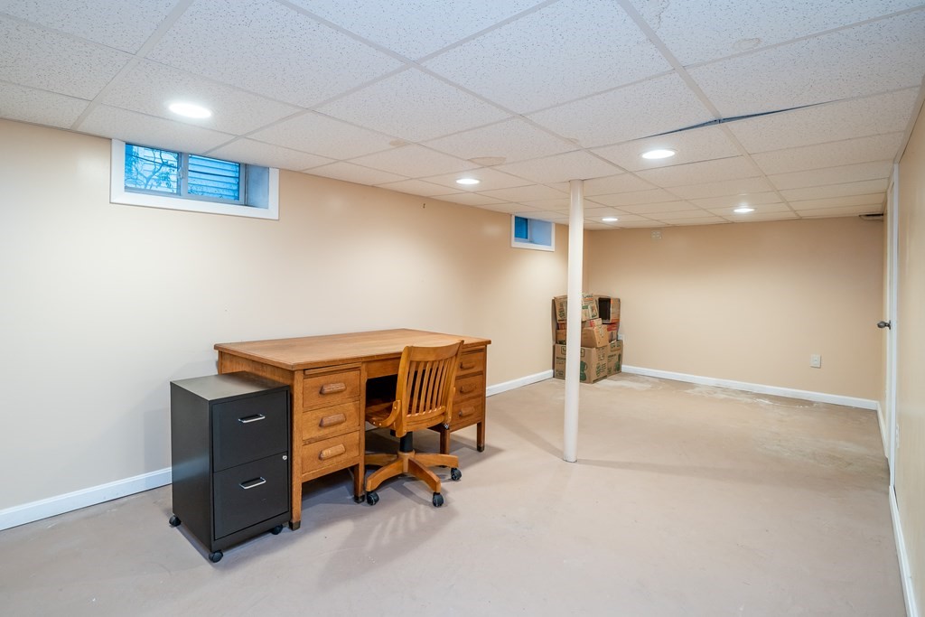 107 Mayflower Road Springfield, MA 01118 - Photo 27 of 32 a view of a room with gym equipment