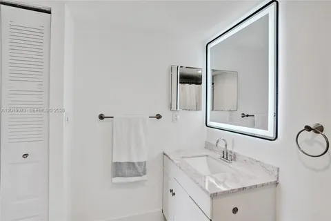 $425,000 | 20379 West Country Club Drive, Unit 1440, Aventura, FL 33180