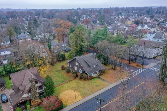 $1,199,000 | 1259 Post Road, Scarsdale, NY 10583