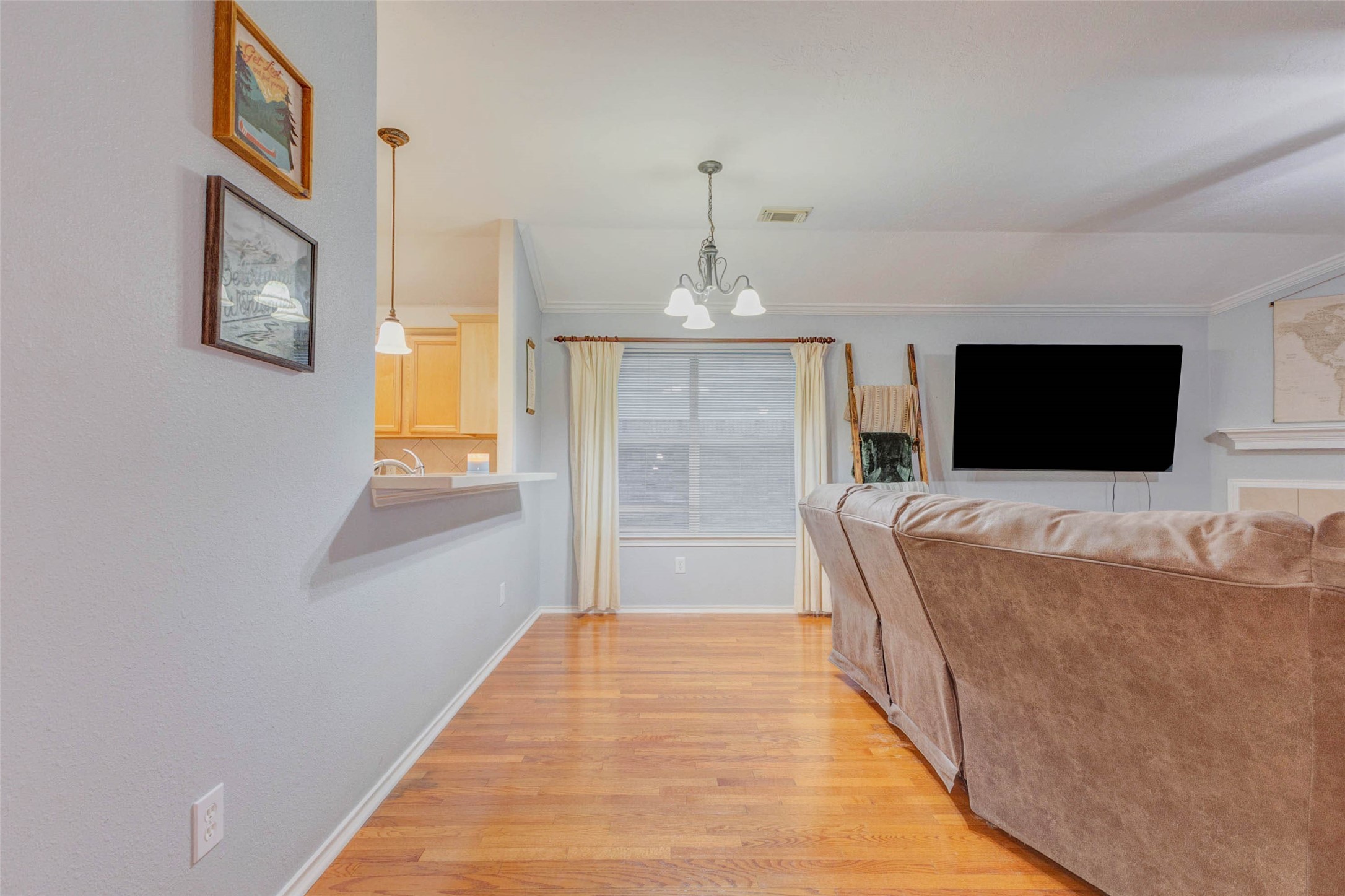 2326 Fern Lacy Drive Spring, TX 77388 - Photo 7 of 31 Open dining area with breakfast bar and easy flow into the family room.