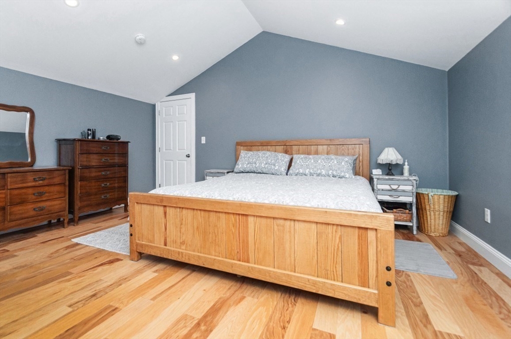30 Burning Tree Road Natick, MA 01760 - Photo 11 of 32