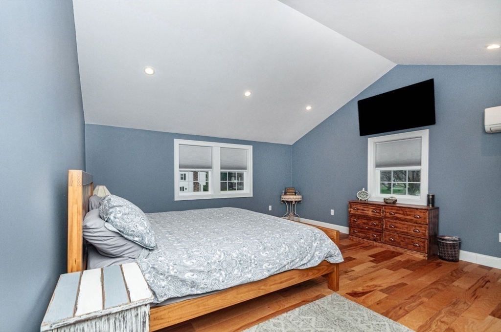 30 Burning Tree Road Natick, MA 01760 - Photo 12 of 32