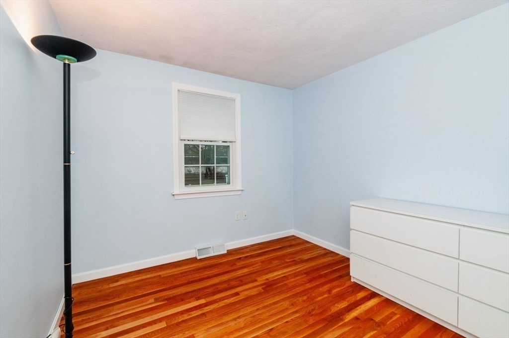30 Burning Tree Road Natick, MA 01760 - Photo 16 of 32