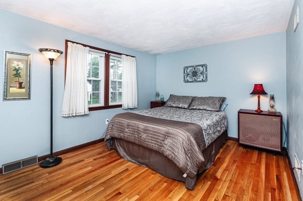 30 Burning Tree Road Natick, MA 01760 - Photo 17 of 32