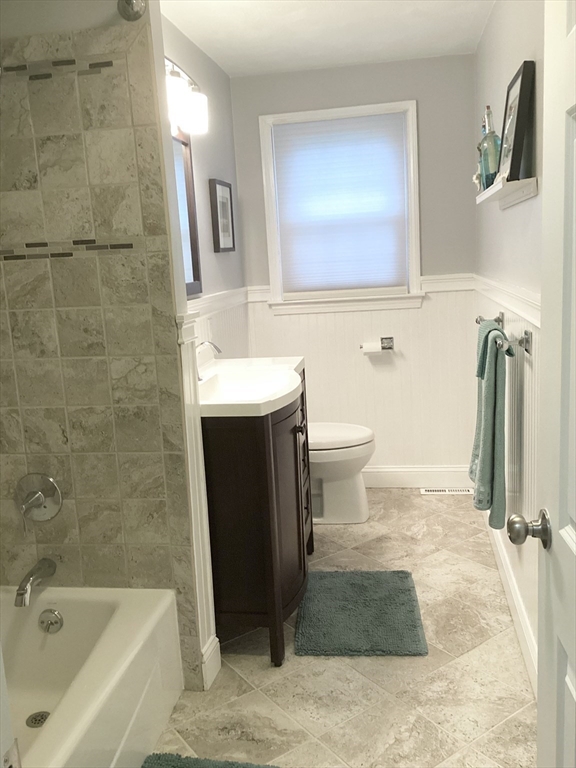 30 Burning Tree Road Natick, MA 01760 - Photo 19 of 32