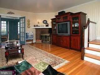 348 Oak Road Glenside, PA 19038 - Photo 6 of 6 Gallery Image 6
