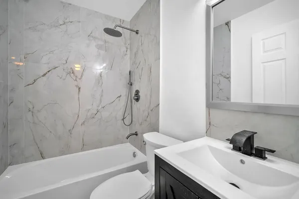 $2,100 | 719 Southwest 10th Street, Florida City, FL 33034