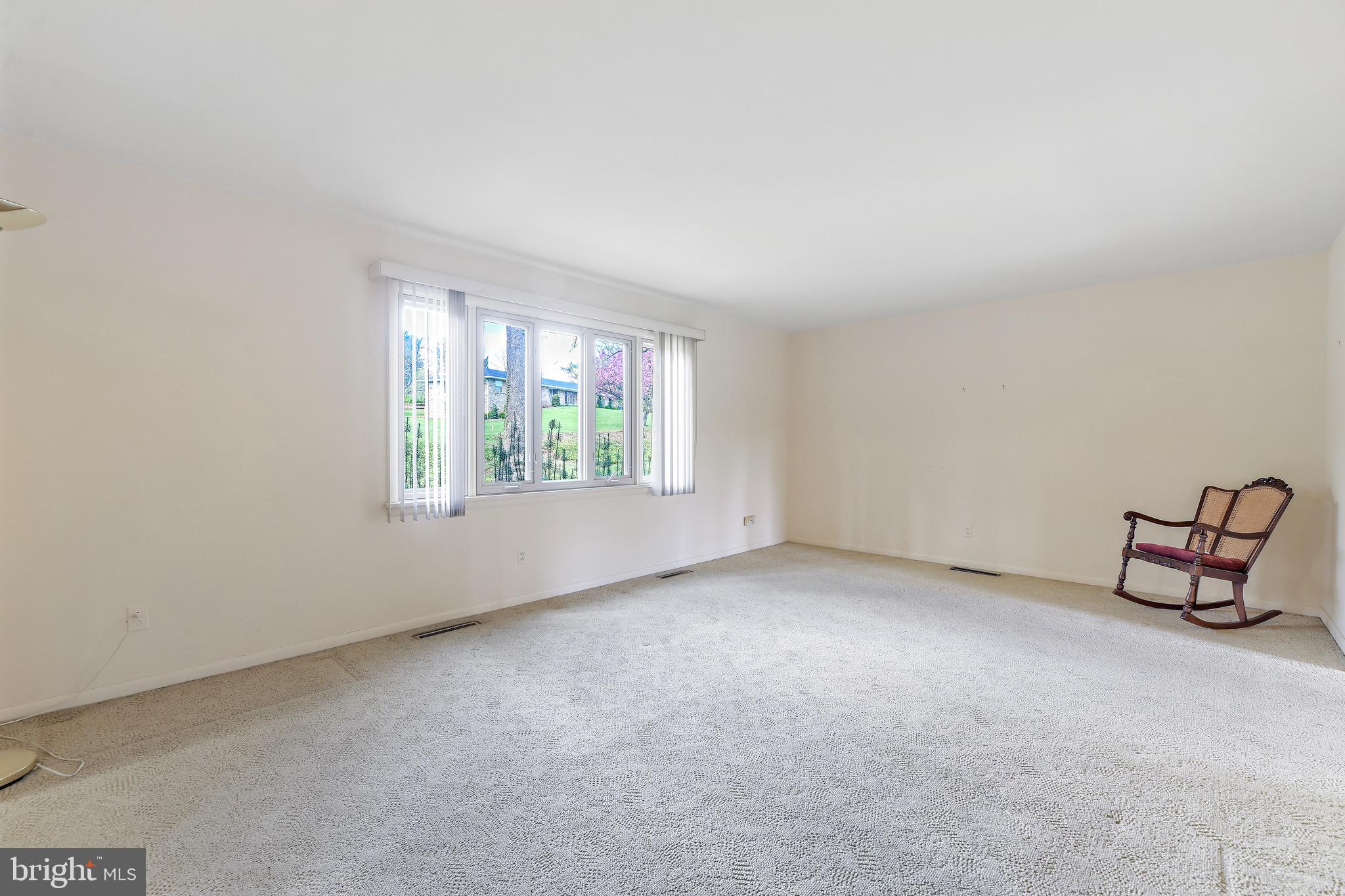 1508 Sherbrook Road Lutherville-Timonium, MD 21093 - Photo 3 of 40 Living room with lots of natural light
