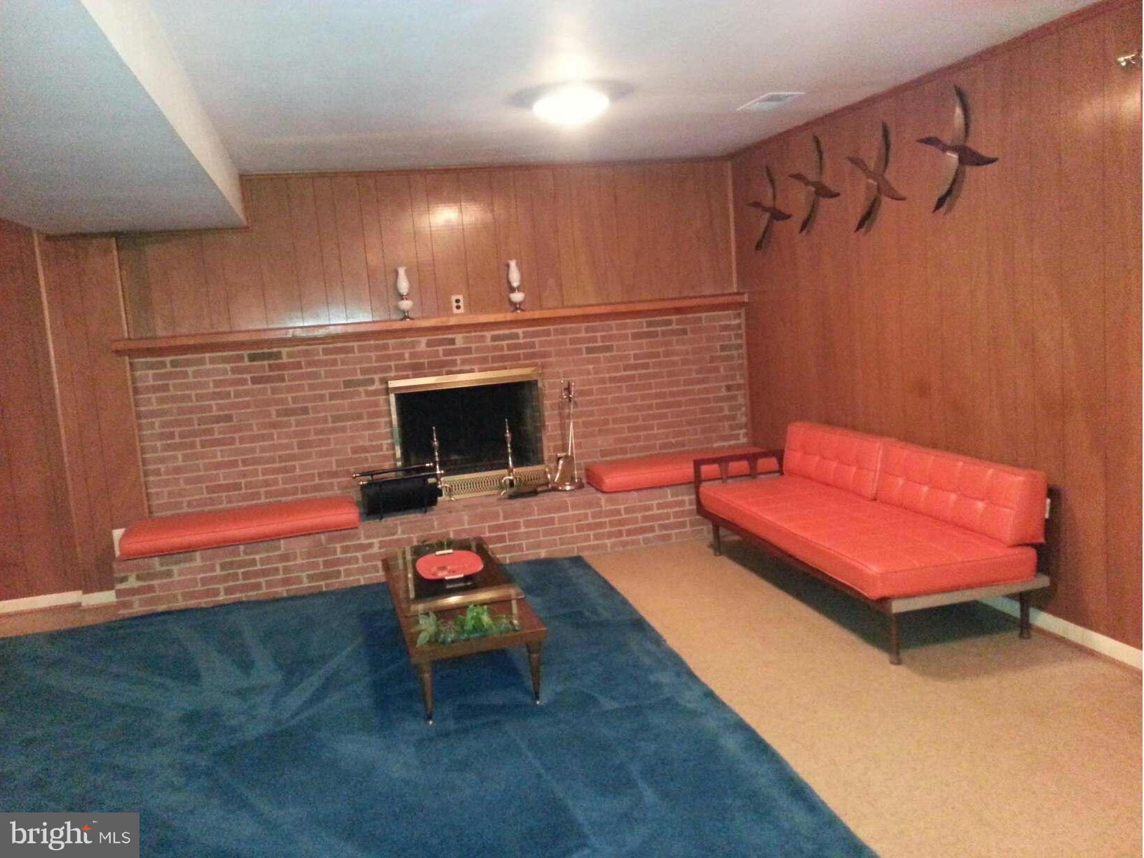4402 Kinmount Road Lanham, MD 20706 - Photo 6 of 19 Interior (General)