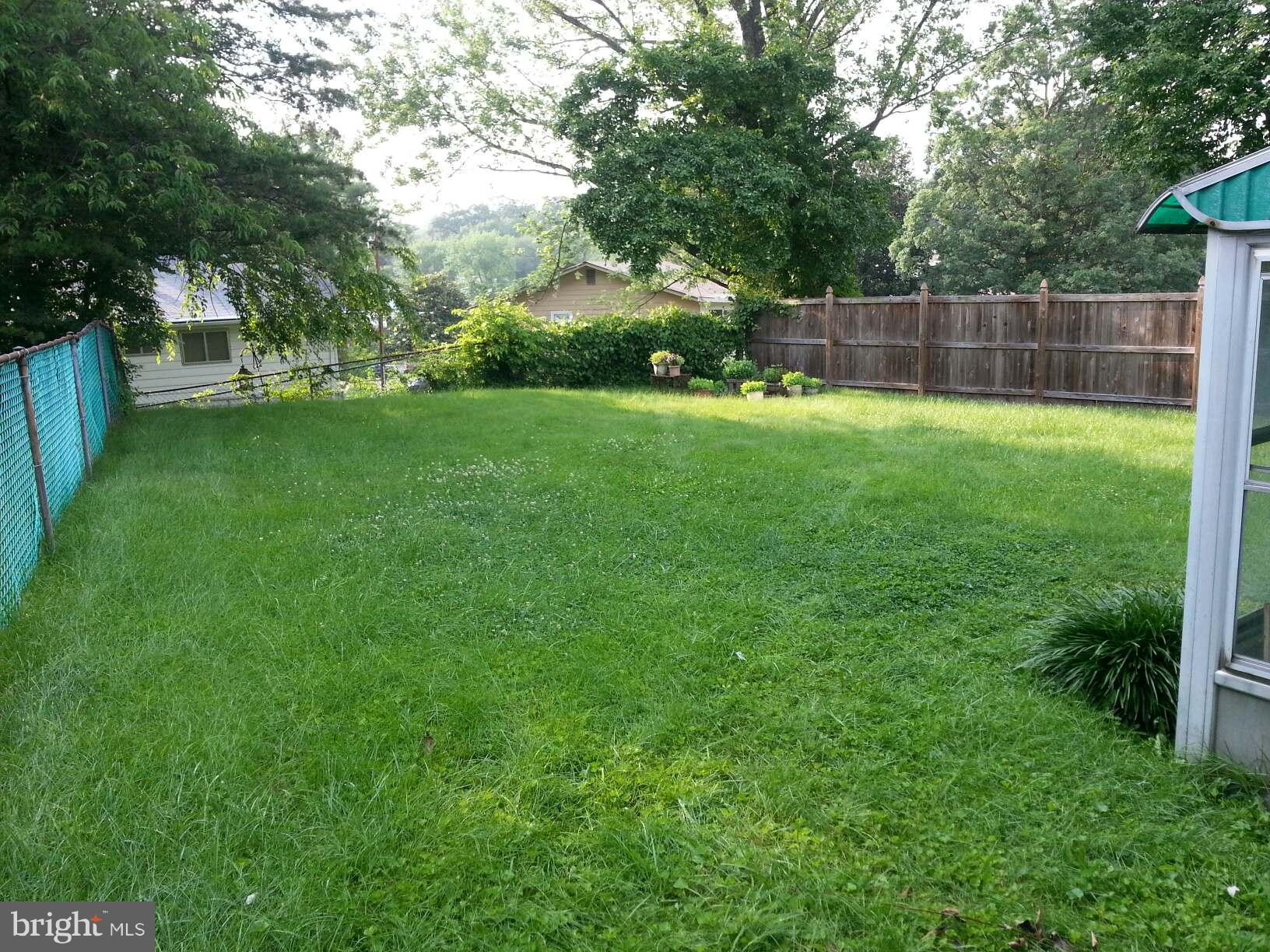 4402 Kinmount Road Lanham, MD 20706 - Photo 7 of 19 Rear Fenced Yard