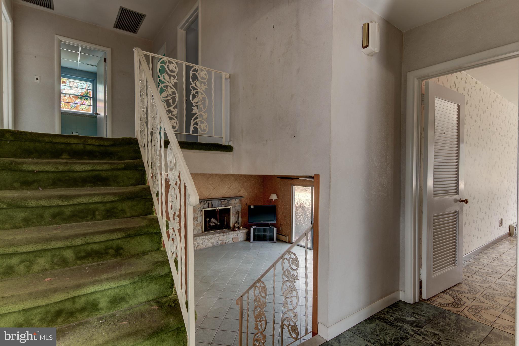 661 Sproul Road Villanova, PA 19085 - Photo 14 of 23