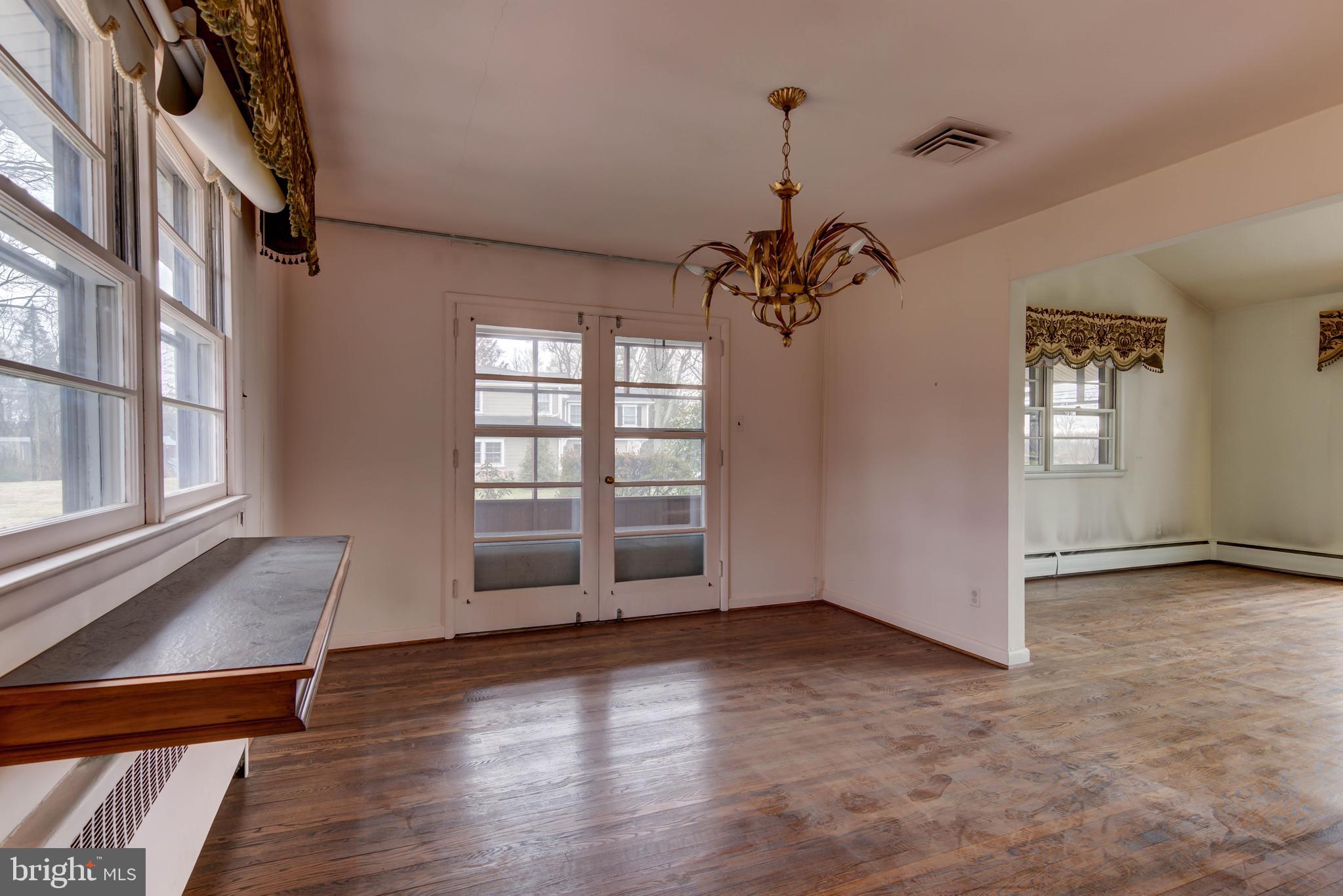 661 Sproul Road Villanova, PA 19085 - Photo 7 of 23