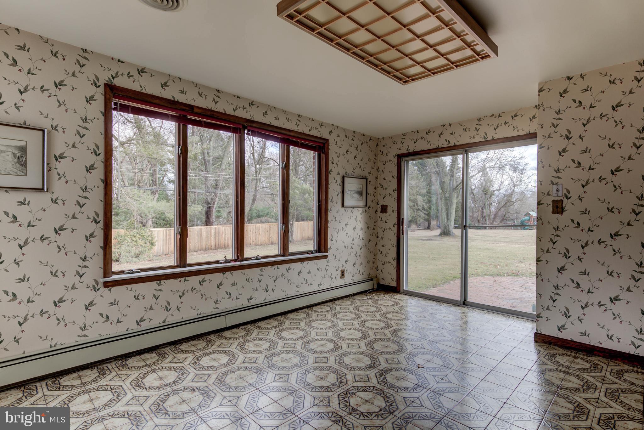 661 Sproul Road Villanova, PA 19085 - Photo 10 of 23