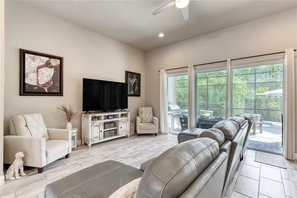 $695,000 | 397 Nottinghill Street, Ormond Beach, FL 32174