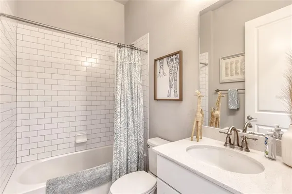$695,000 | 397 Nottinghill Street, Ormond Beach, FL 32174