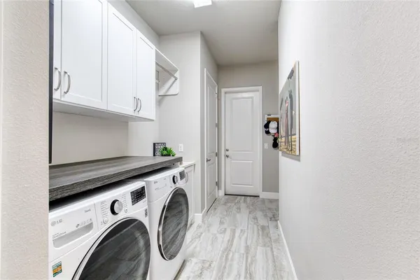 $695,000 | 397 Nottinghill Street, Ormond Beach, FL 32174