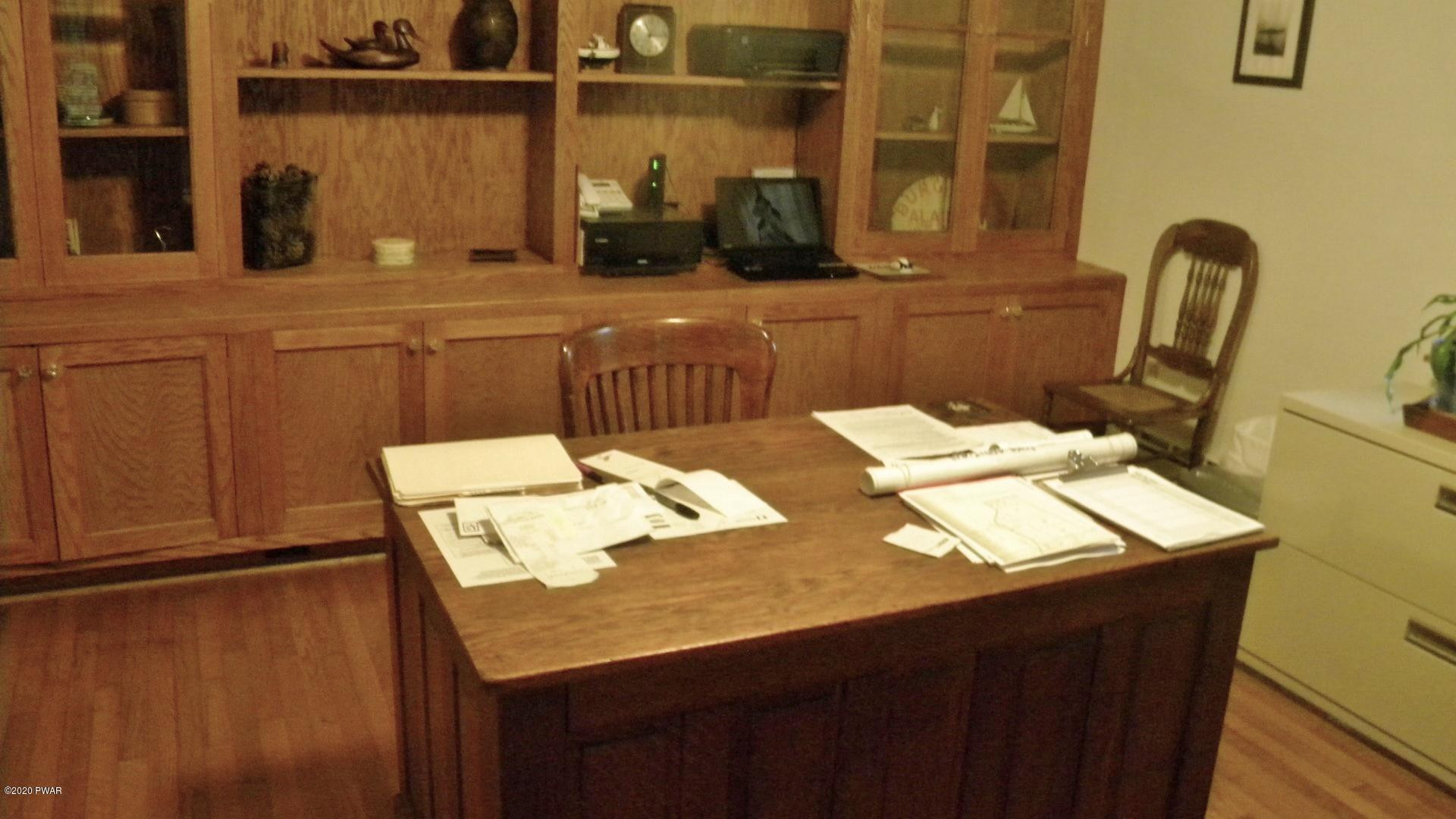 405 Sawmill Road Greentown, PA 18426 - Photo 28 of 61 21-Office