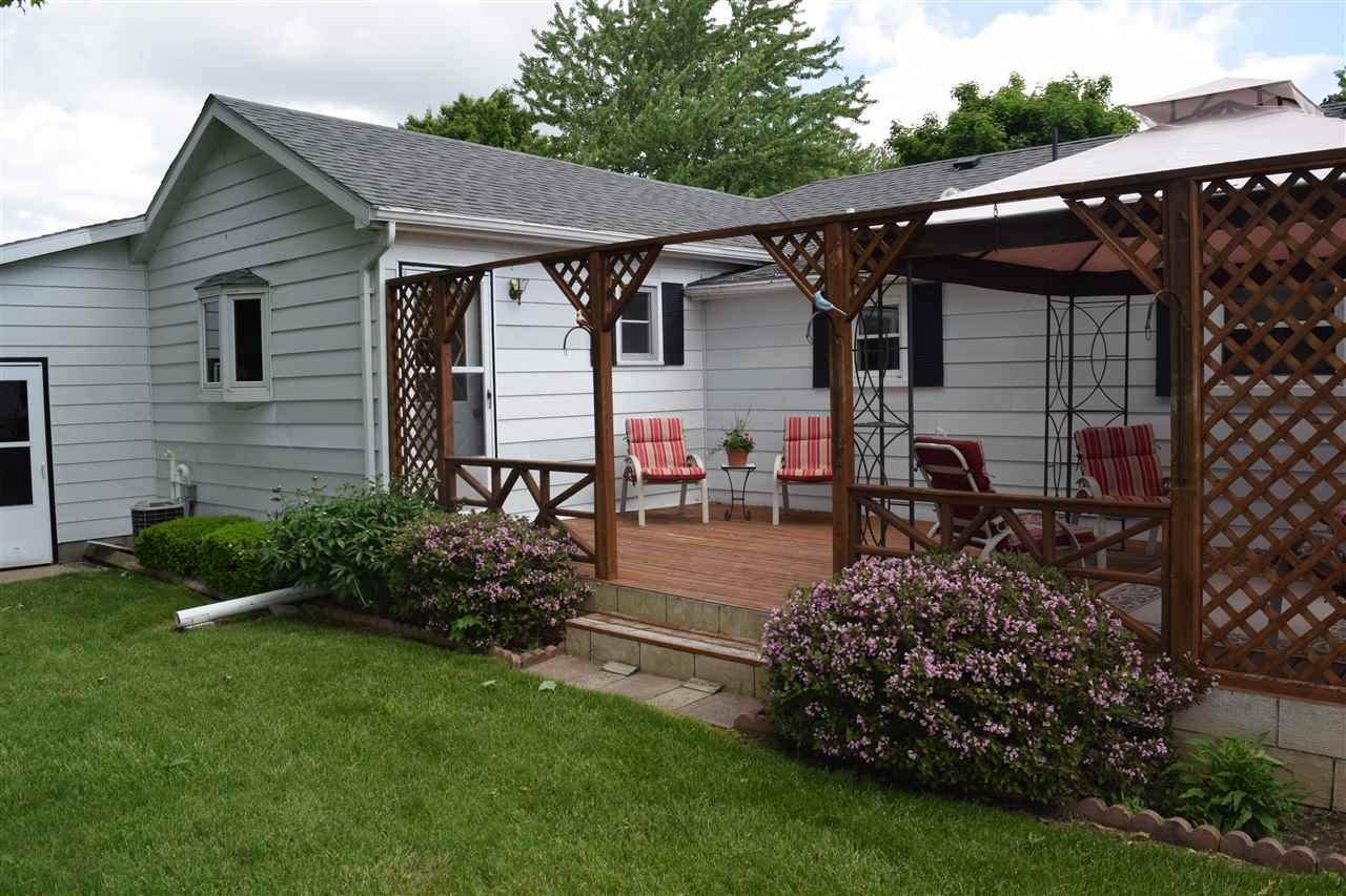 1094 South Lincoln Road Mount Pleasant, MI 48858 - Photo 6 of 31 1847607-5.JPG