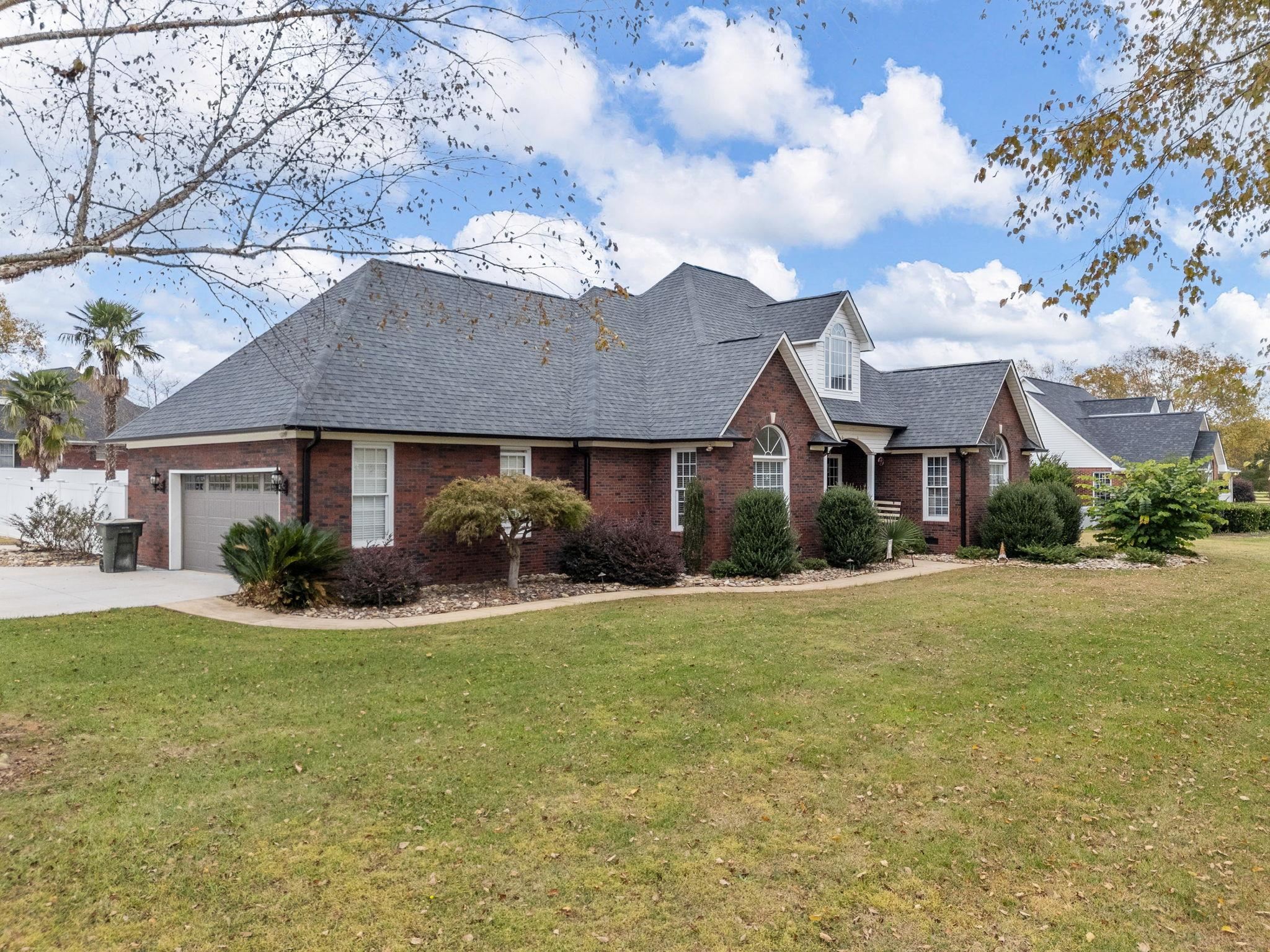 114 Planters Drive Gaffney, SC 29341 - Photo 2 of 50
